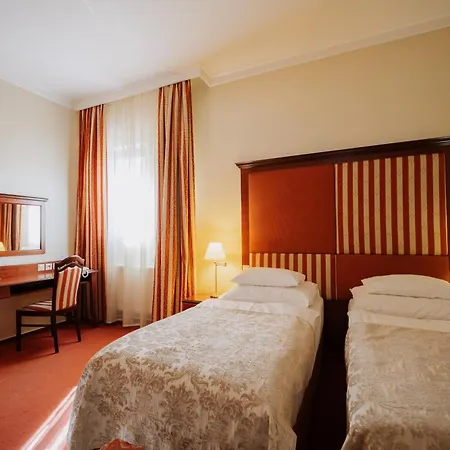 Hotel Boutique Maraton 4*