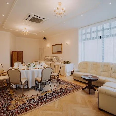 Boutique Maraton Hotel 4*