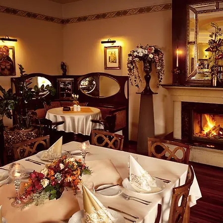 Boutique Maraton Hotel 4*