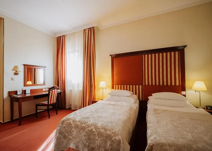 Hotel Boutique Maraton 4*