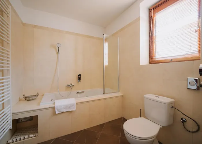 Boutique Maraton Hotel